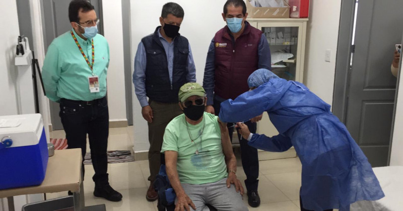 Inicia Temixco vacunación contra COVID-19 en adultos mayores